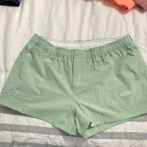 Aftco Original Classic Fit Mid-Rise Shorts - Size 6. Like New!